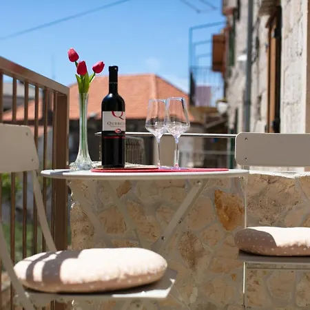 Villa Stone Daire